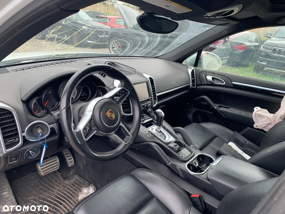 Porsche Cayenne S Tiptronic S - 11