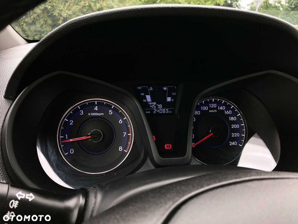 Hyundai ix20 - 8