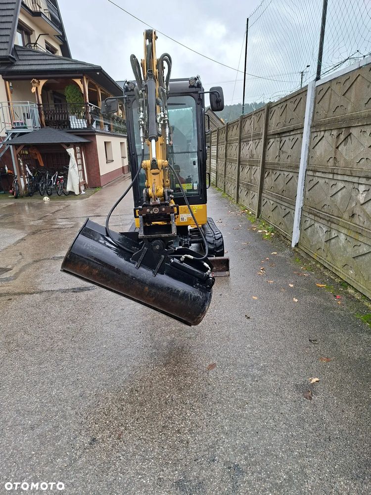 Caterpillar 301.8 05A - 22