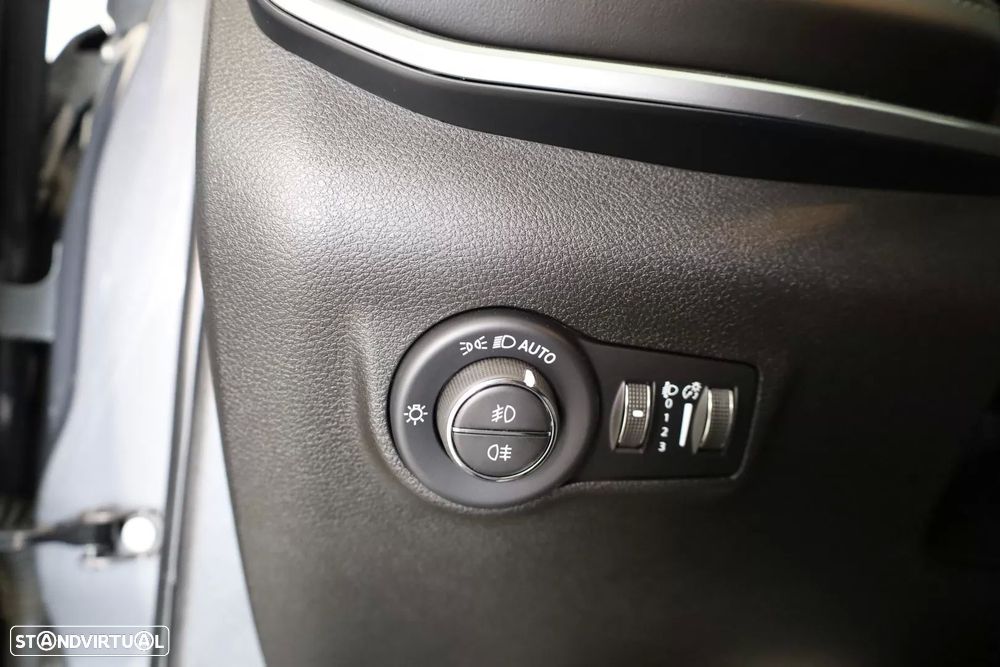 Jeep Compass 1.6 MultiJet Limited - 37