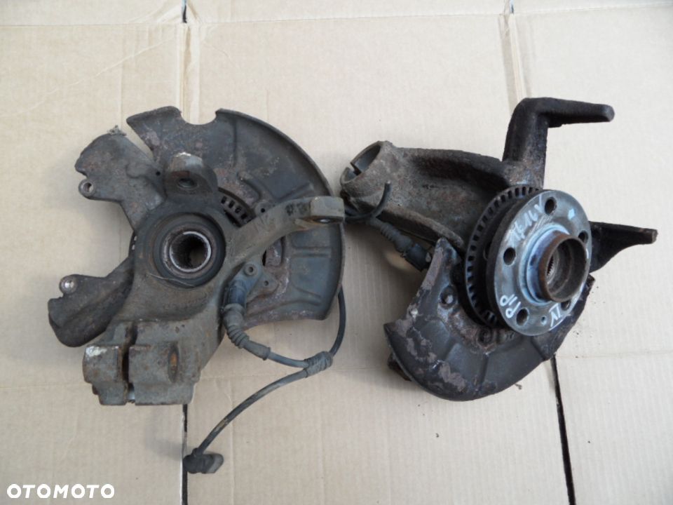 ZWROTNICA PIASTA PRAWA LEWA PRZOD  GOLF IV BORA OCTAVIA 1.6 16V - 5