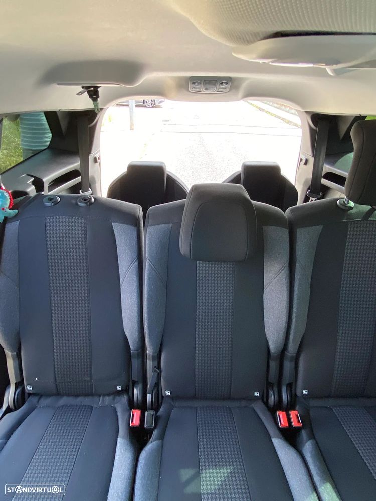 Peugeot 5008 PureTech 130 EAT6 Active - 2