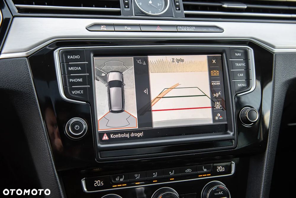 Volkswagen Passat Variant - 23