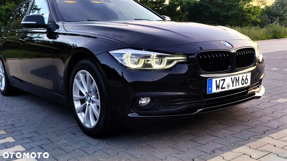 BMW Seria 3 318d Edition Luxury Line Purity - 12