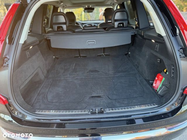 Volvo XC 90 B5 D AWD Inscription - 24