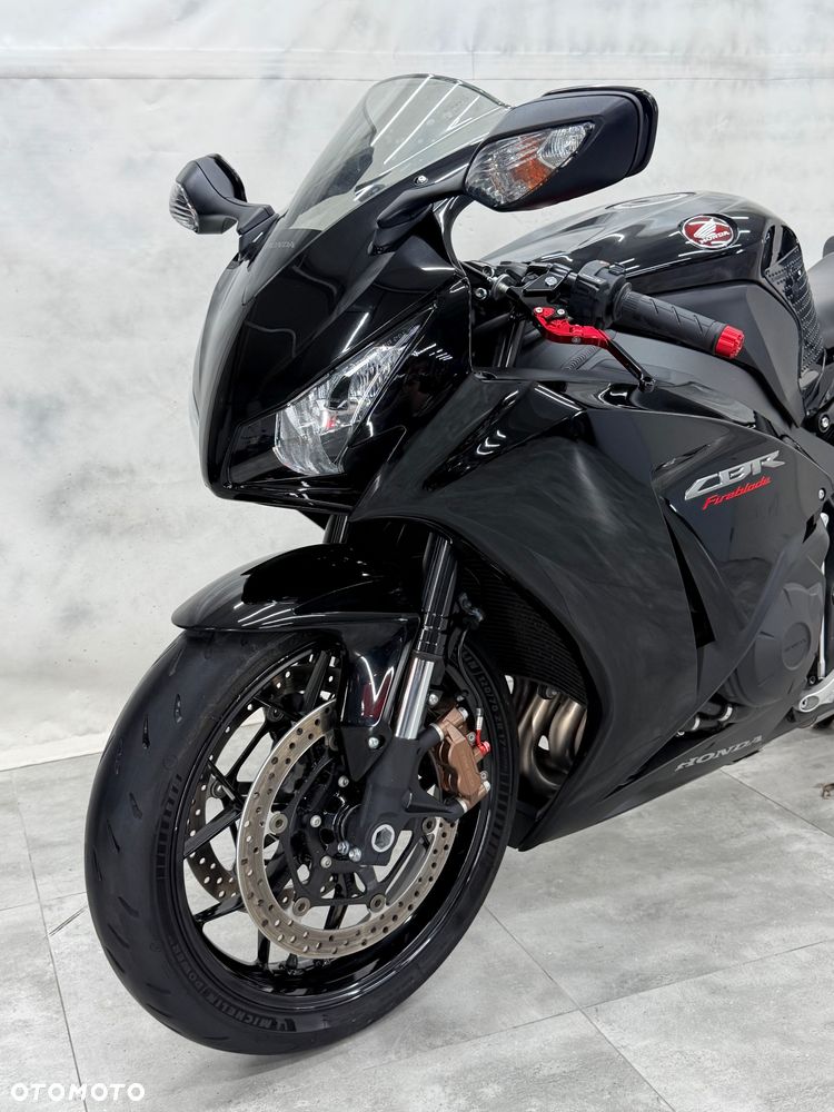 Honda CBR - 1