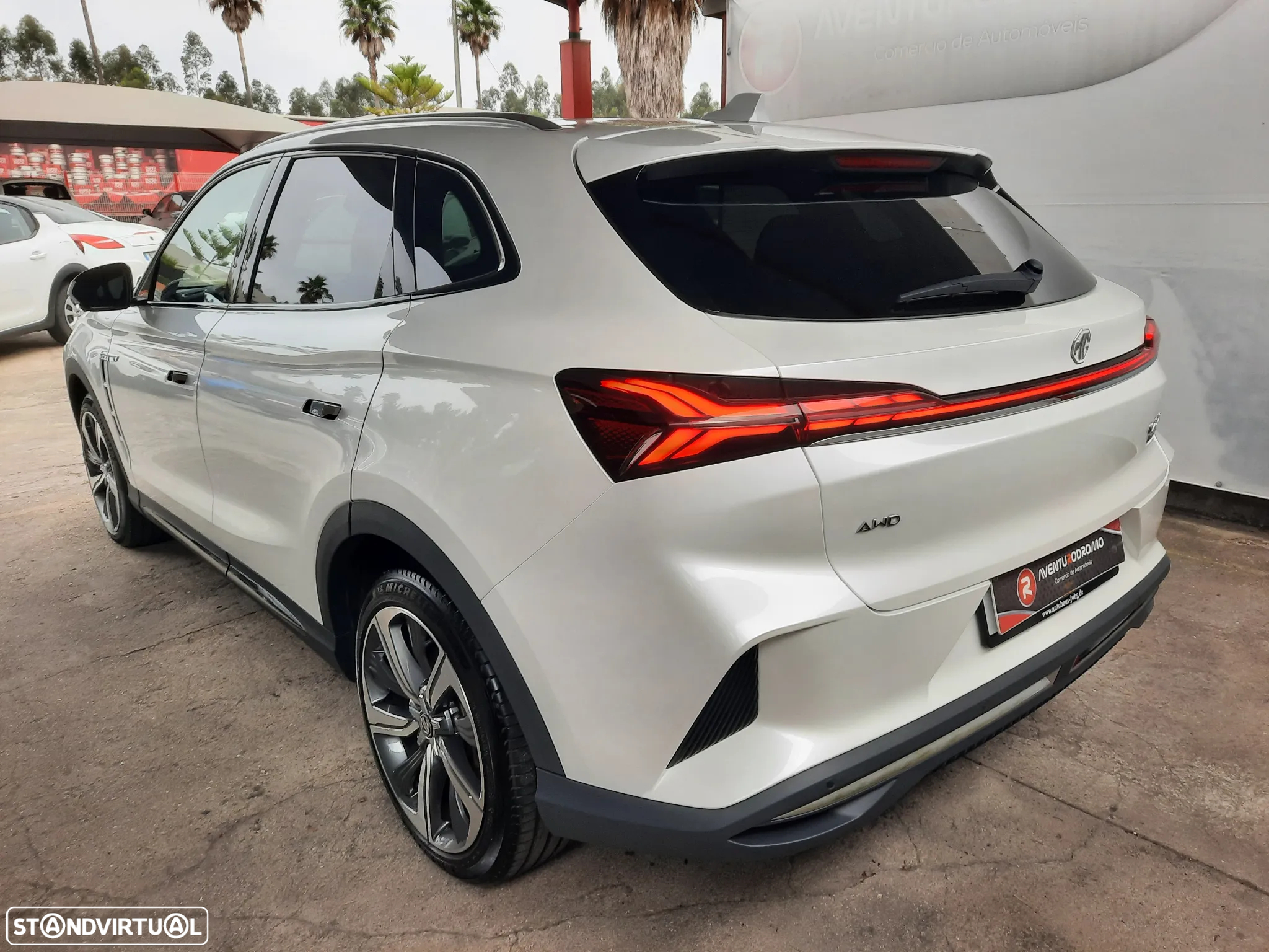 MG Marvel R 70 kWh AWD Performance - 10