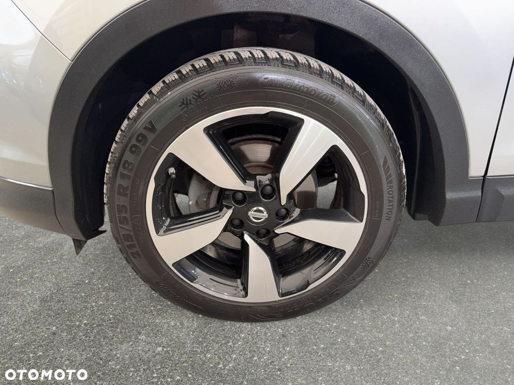 Nissan Qashqai - 11