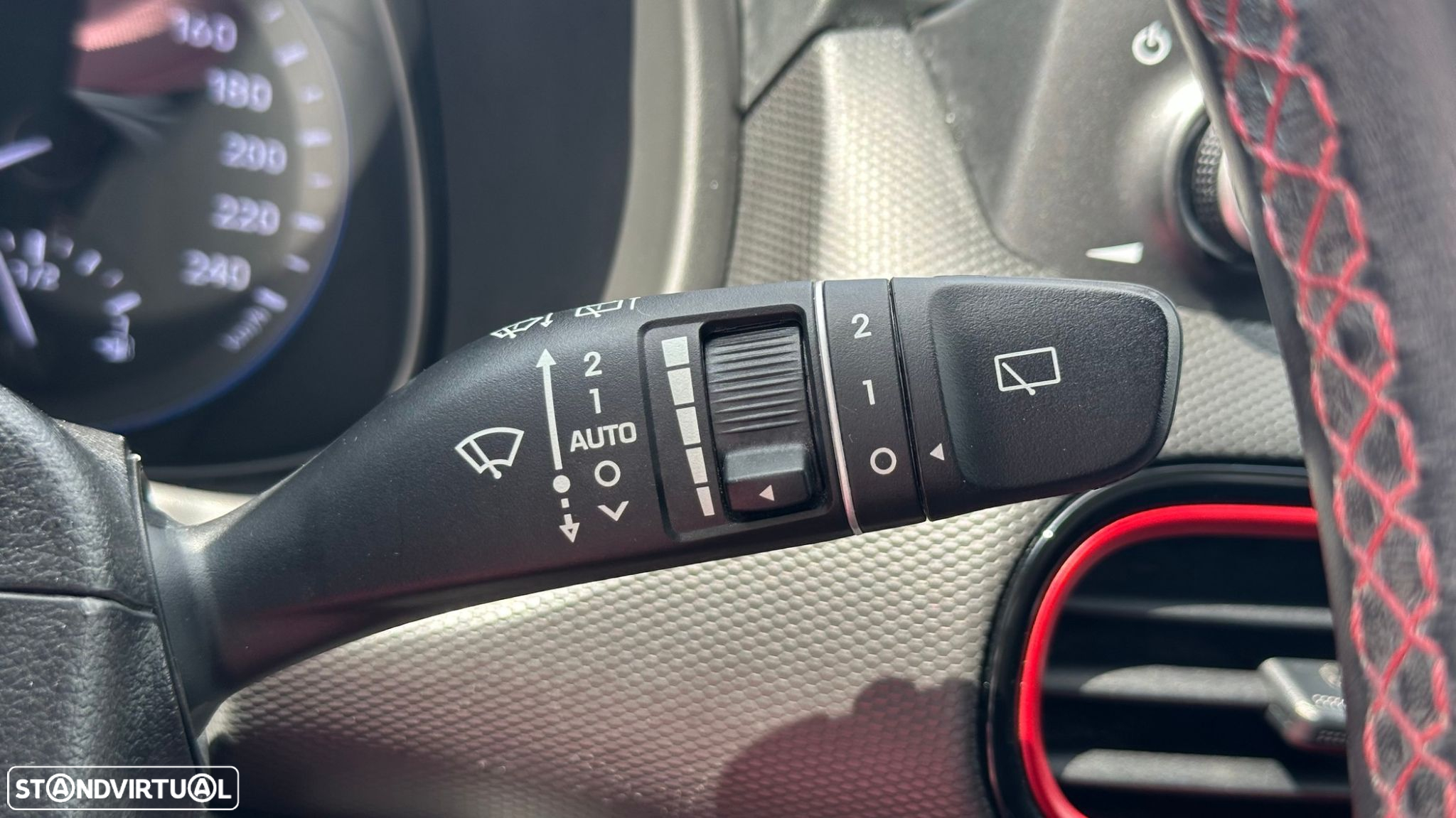Hyundai Kauai 1.0 T-GDi Premium Pele/Tec Lima+Nav+Vision - 27