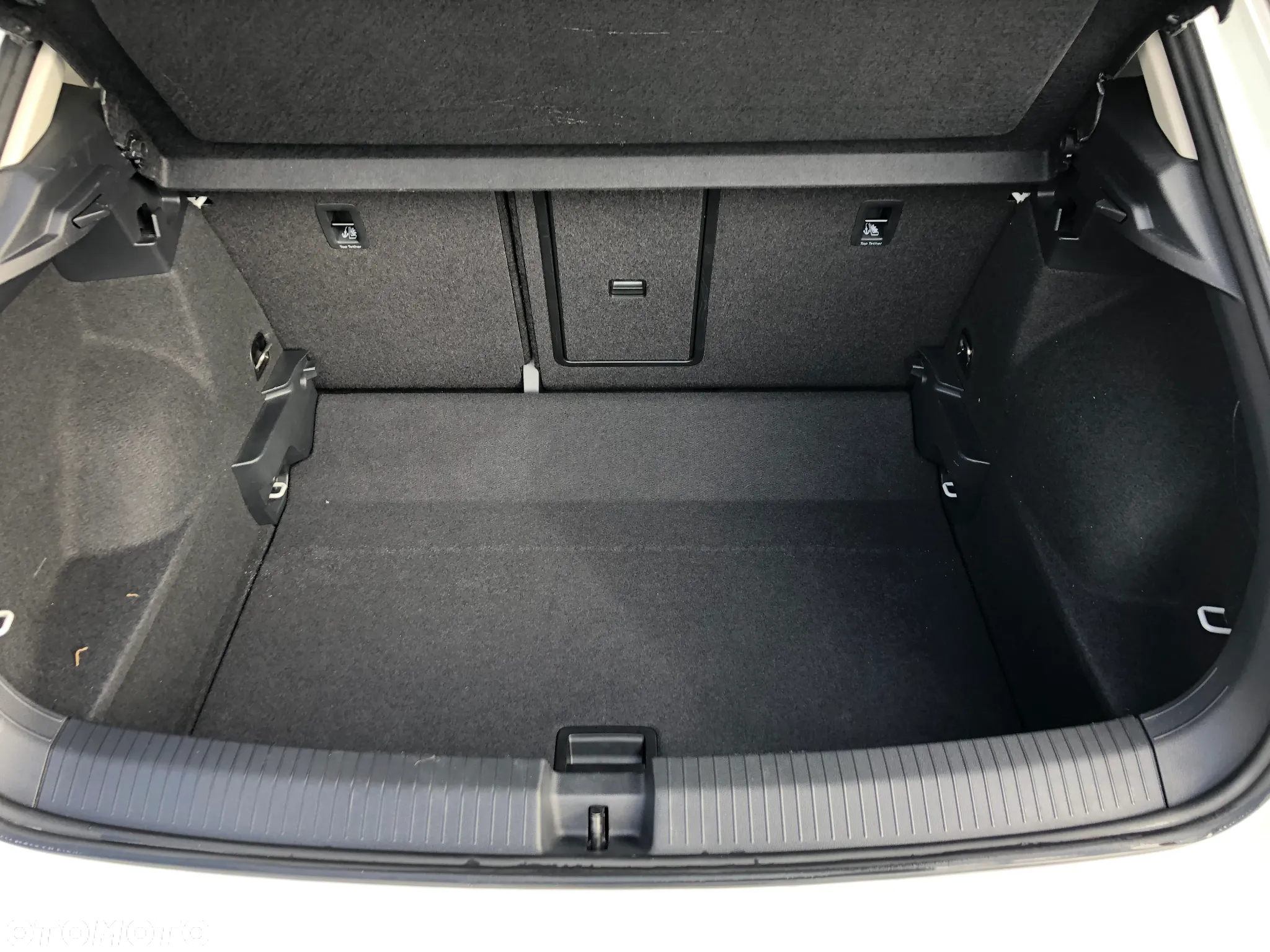 Volkswagen T-Roc 1.5 TSI ACT OPF DSG Style - 35