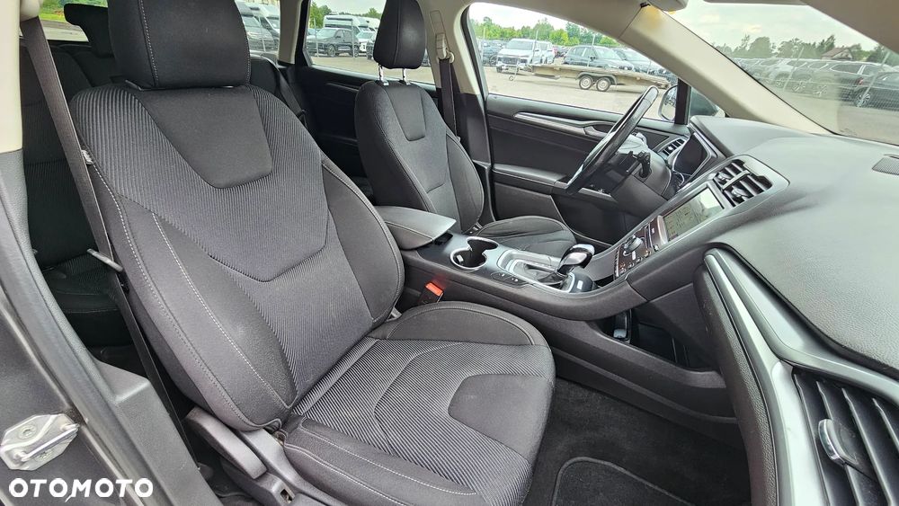 Ford Mondeo 2.0 TDCi Titanium 4WD PowerShift - 11