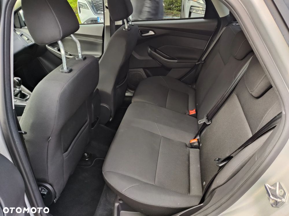 Ford Focus 1.0 EcoBoost Trend Edition Business - 16