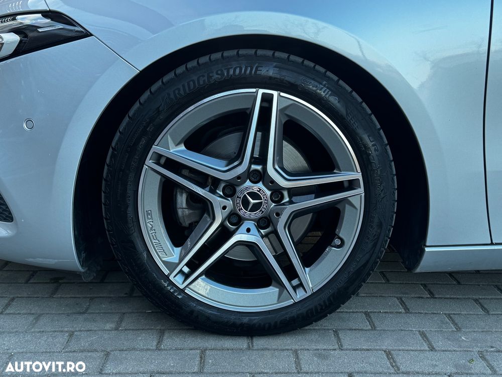 Mercedes-Benz A 180 d Sedan 8G-DCT Lim. AMG Line Advanced Plus - 31