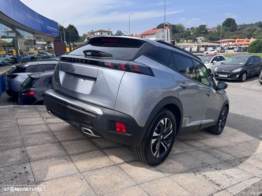 Peugeot 2008 1.2 PureTech Allure EAT8 - 6