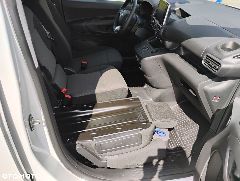 Toyota PROACE CITY - 22