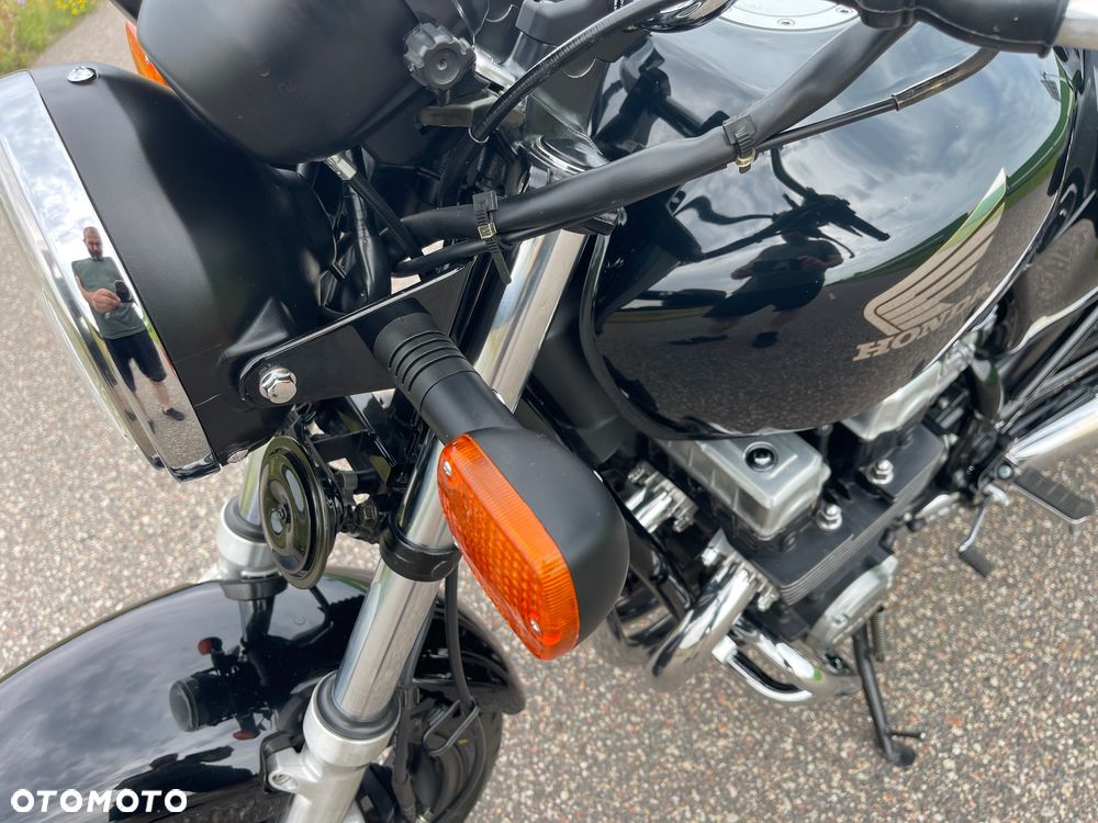 Honda CB - 13