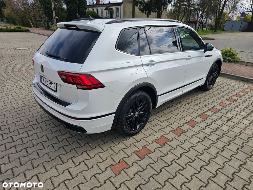 Volkswagen Tiguan Allspace - 14