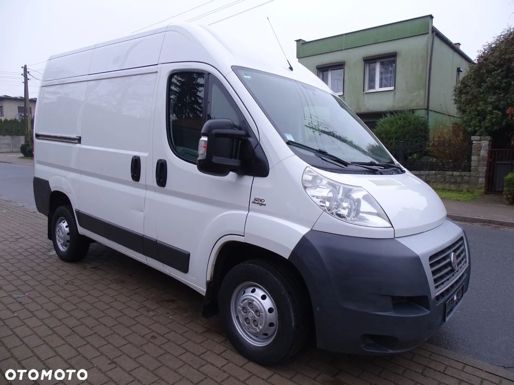 Fiat DUCATO 2 ,3 JTD 120 MULTI JET ,L1 H2 ,KLIMATYZACJA ,PAKA DŁUGA 2,60 METRA. WYSOKI 1,95 METRA. - 2
