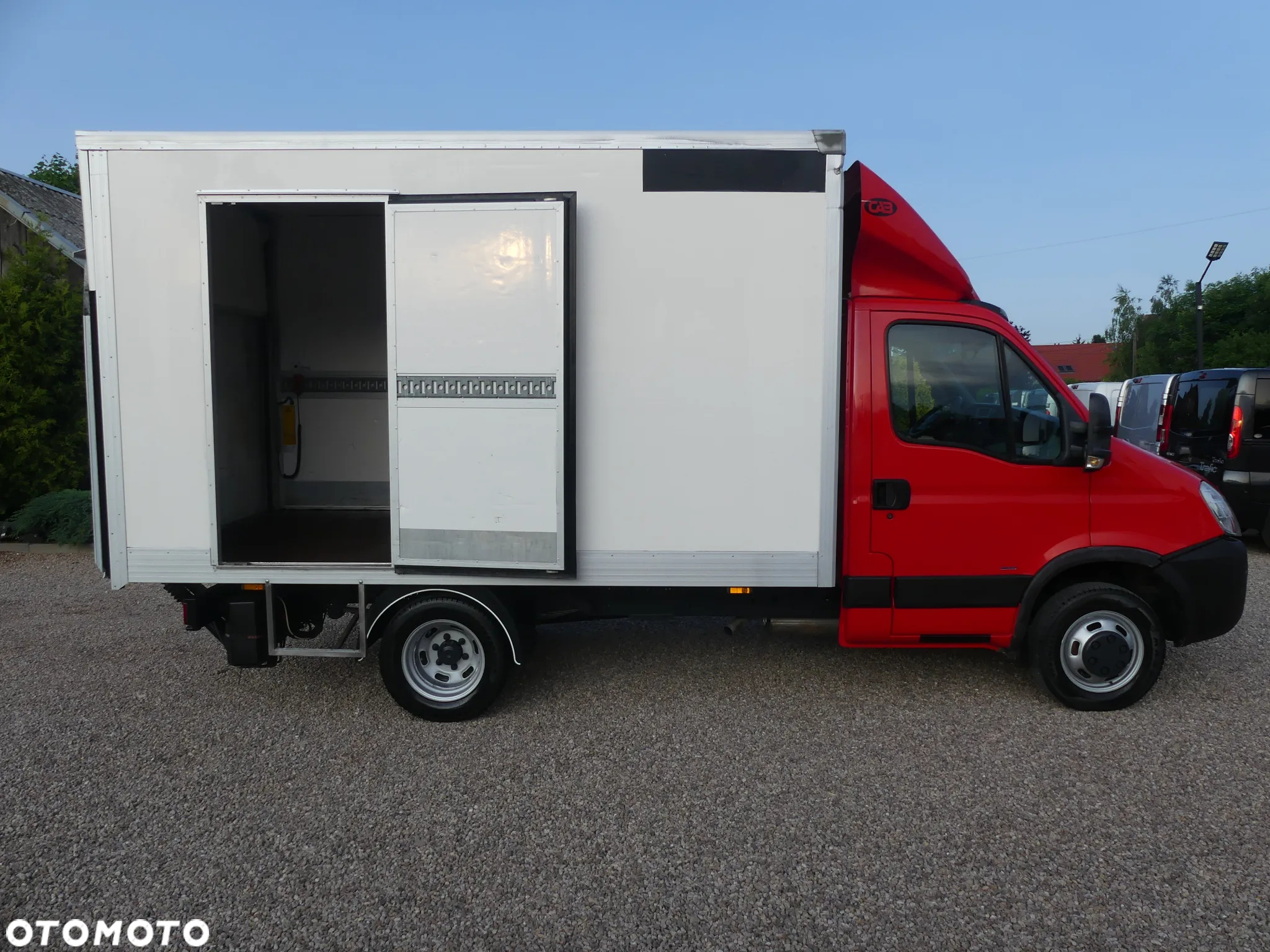 Iveco DAILY 35C18 NA BLIŻNIAKU IZOTERMA - 19