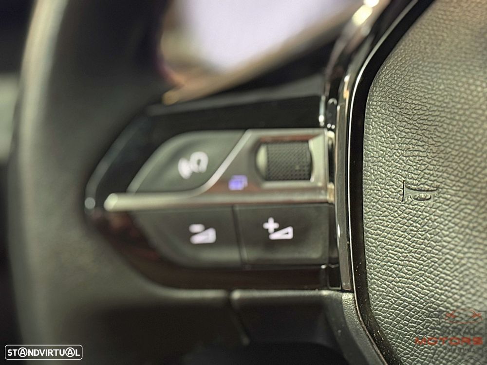 Peugeot 208 1.2 PureTech Active Pack - 22