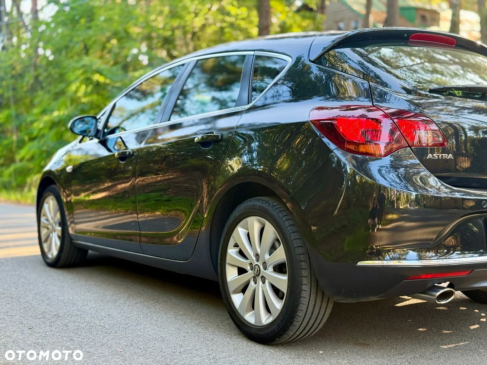Opel Astra 1.4 T Cosmo - 7