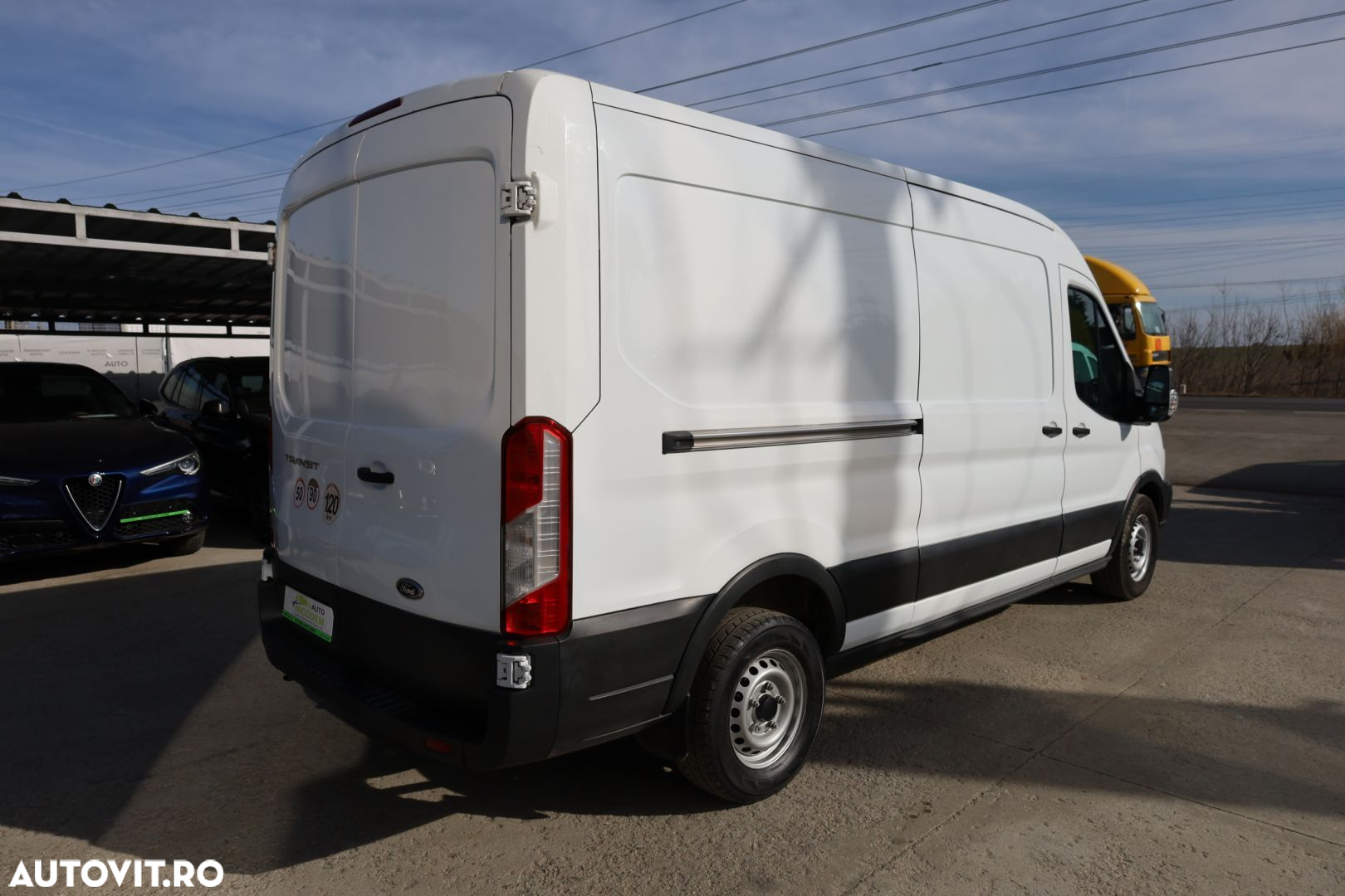 Ford Transit - 6
