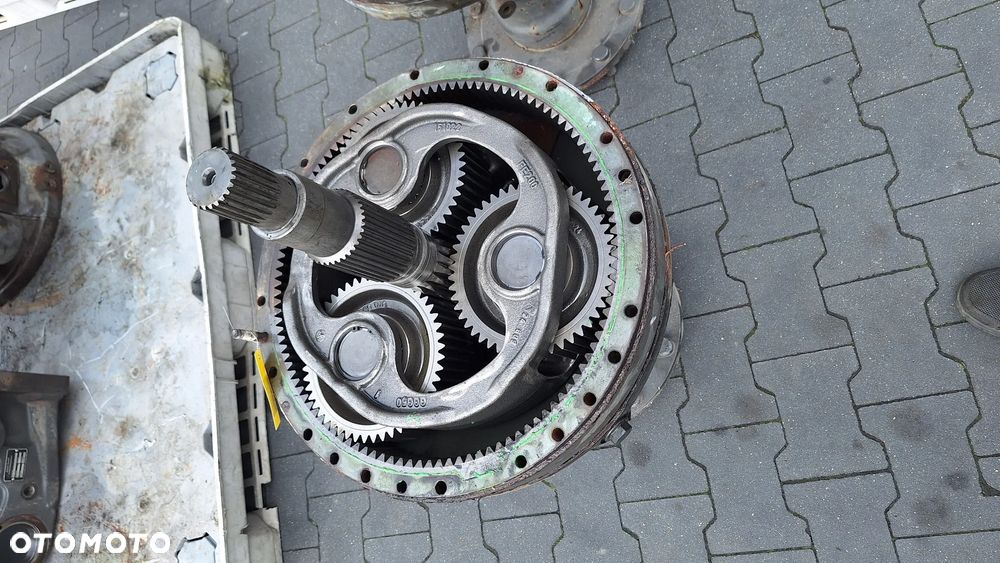 Fendt vario 820 seria 800 i inne zwolnica tył wałek układ planetarny most - 12