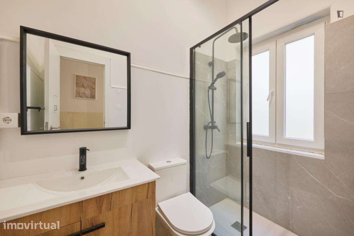 Quarto - localizado em Alameda Lisbon - Grande imagem: 5/23