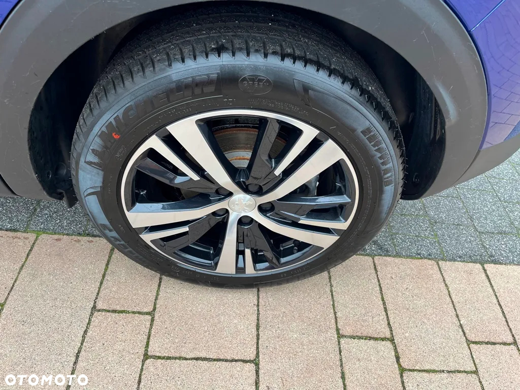 Peugeot 3008 1.2 PureTech GT Pack S&S EAT8 - 22