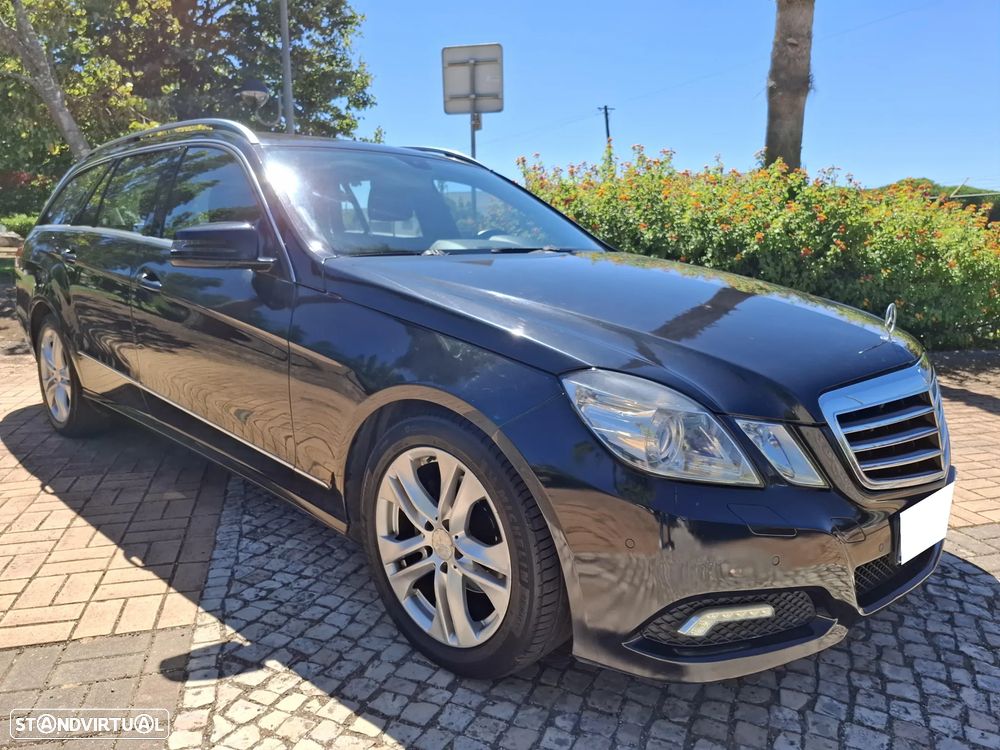 Mercedes-Benz E 220 CDi Avantgarde BE Auto. - 3