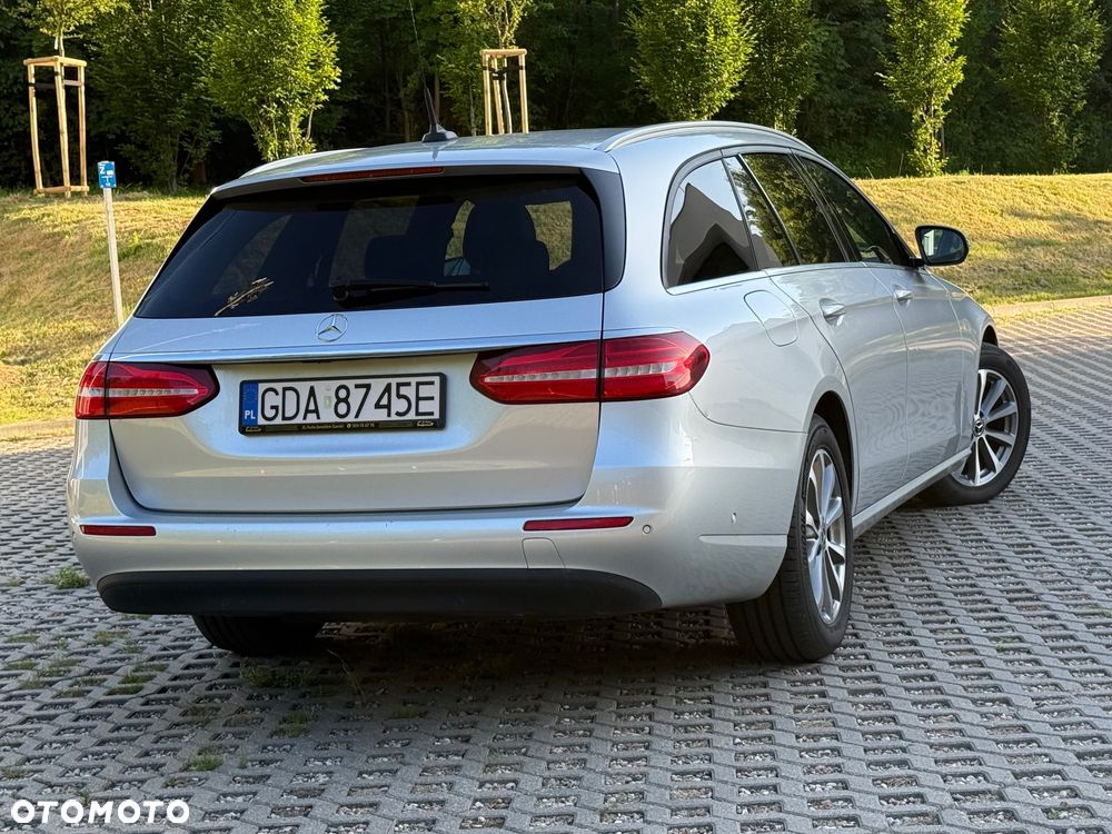 Mercedes-Benz Klasa E 300 d 9G-TRONIC Exclusive - 9