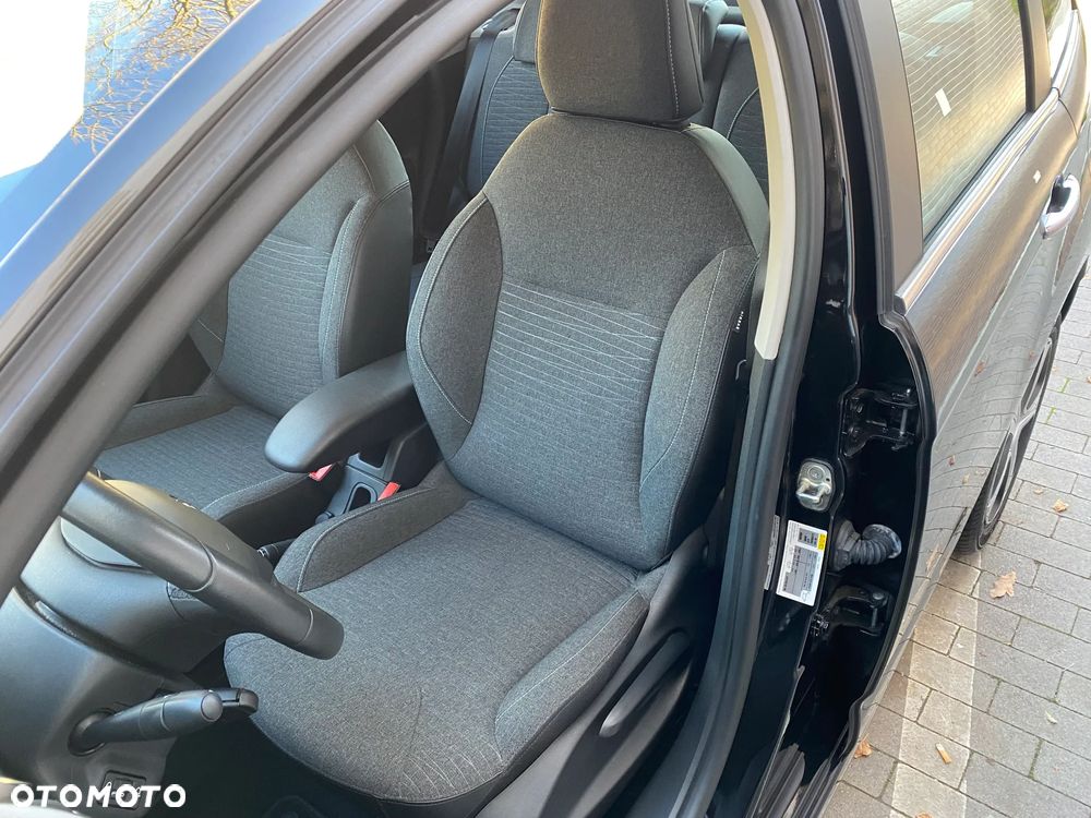 Citroën C3 Pure Tech VTi 82 Exclusive - 27