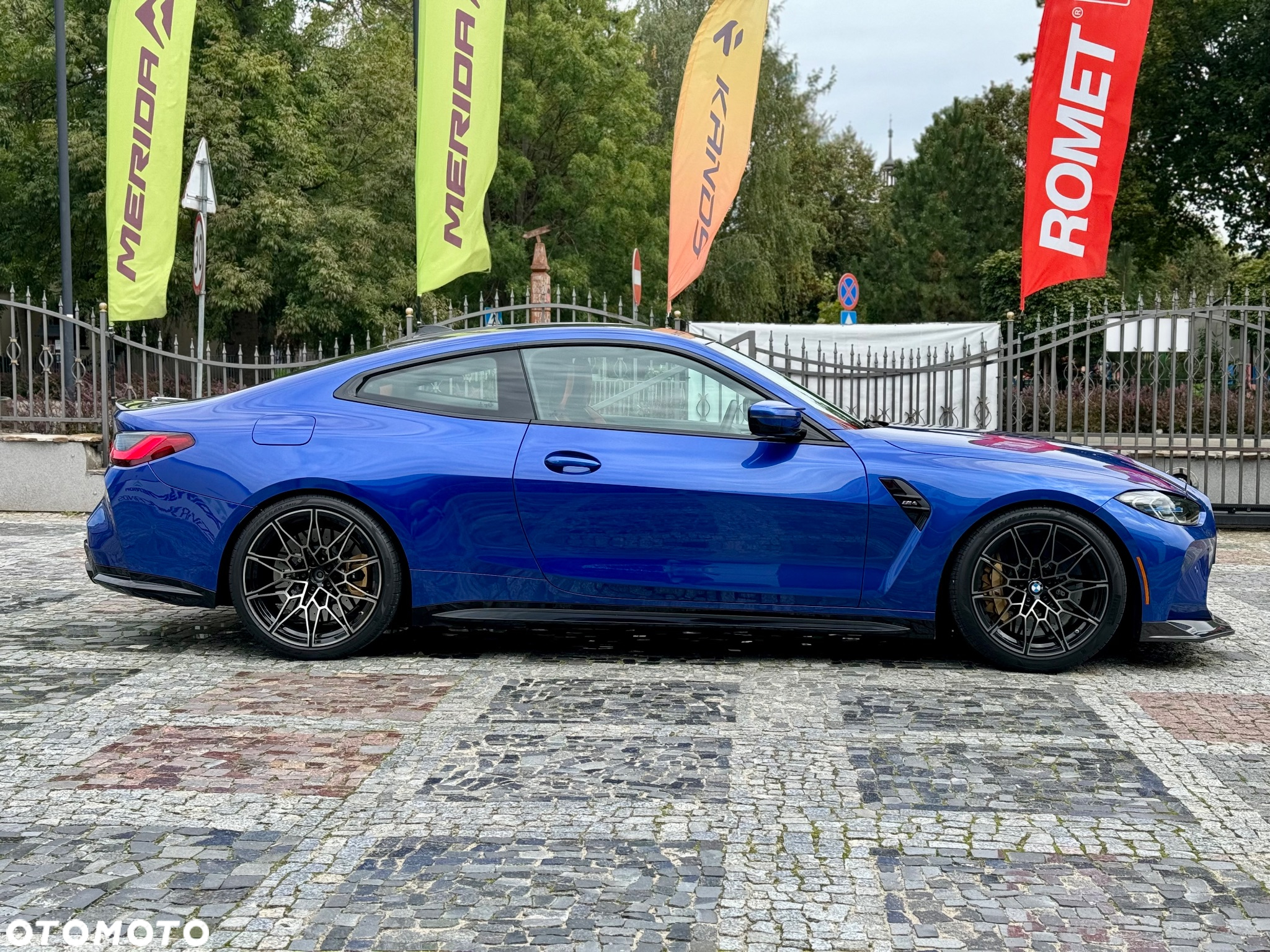 BMW M4 Standard - 8