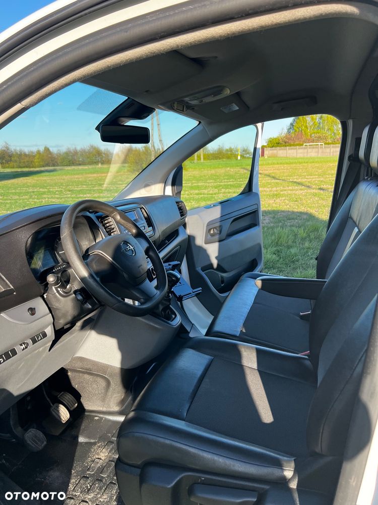 Opel Vivaro - 20