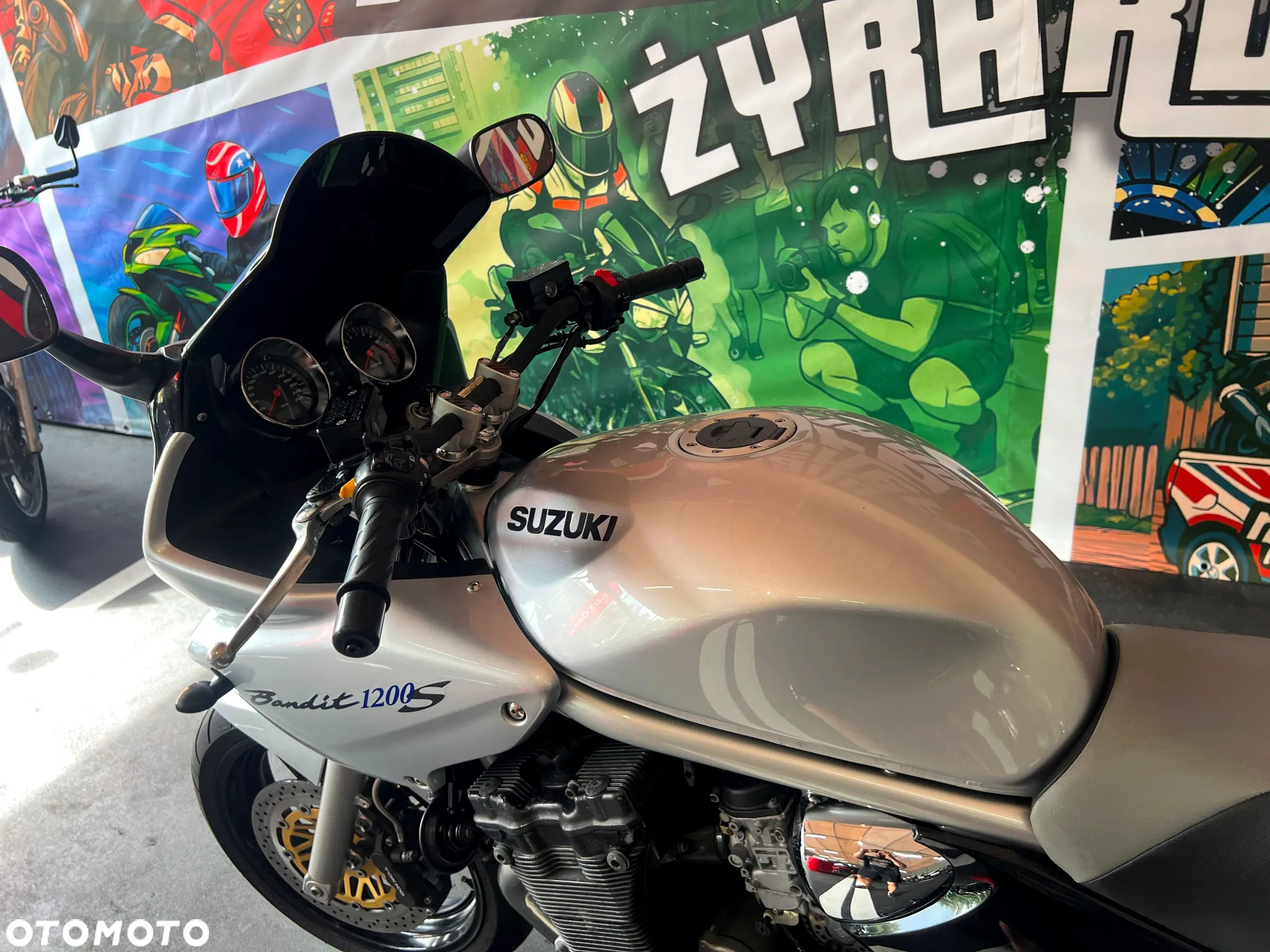 Suzuki Bandit - 18
