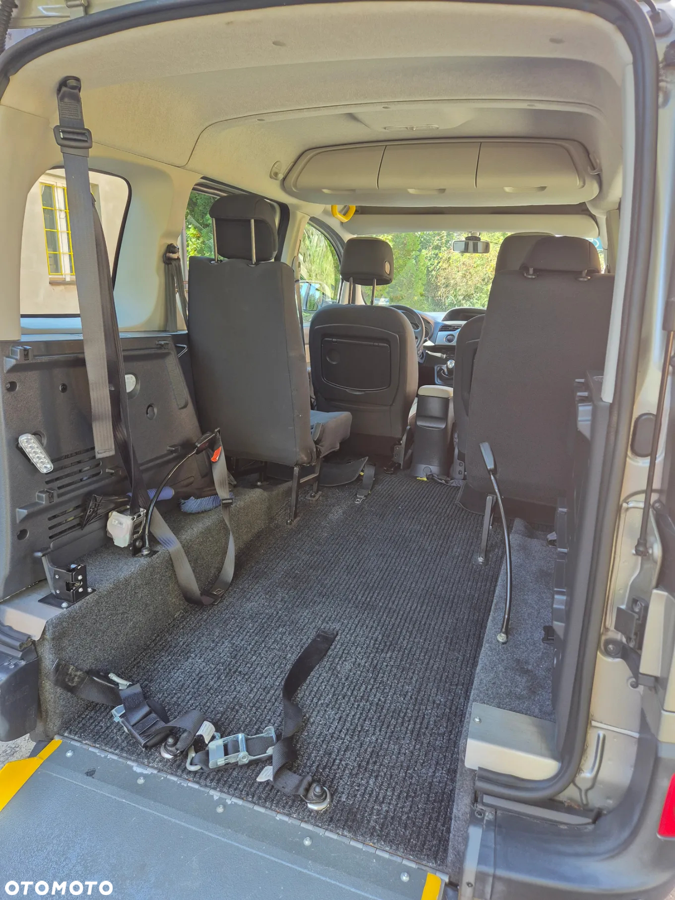 Renault Kangoo 1.6 16V Helios2 - 8