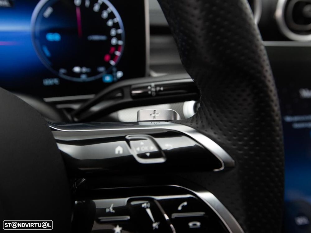 Mercedes-Benz C 300 e 9G-TRONIC AMG Line - 21