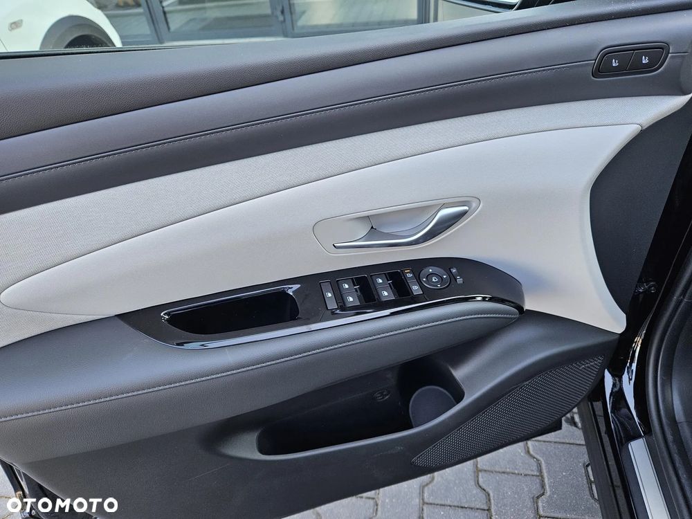 Hyundai Tucson 1.6 T-GDi HEV Platinum 2WD - 21