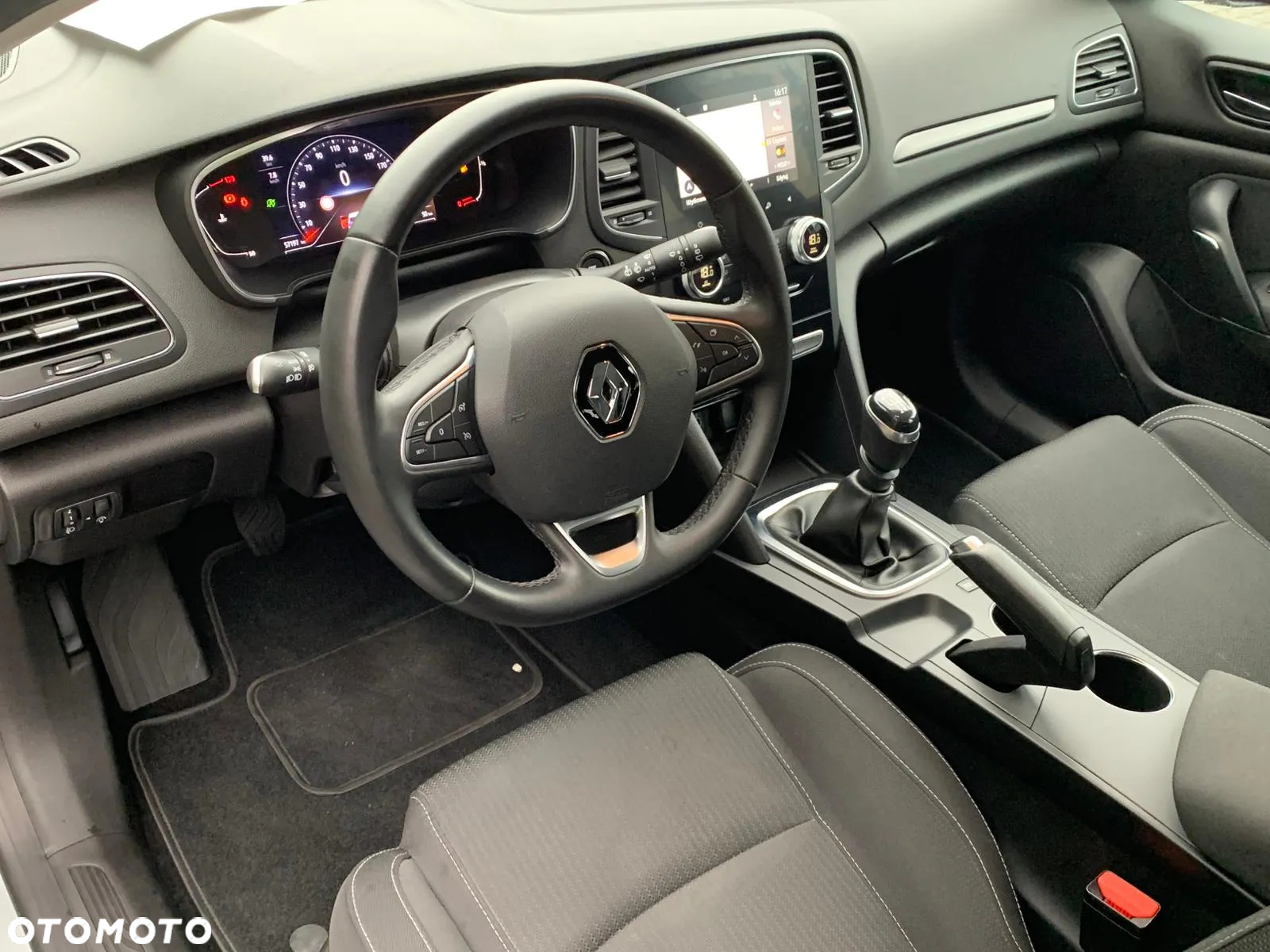 Renault Megane 1.5 Blue dCi Zen - 9