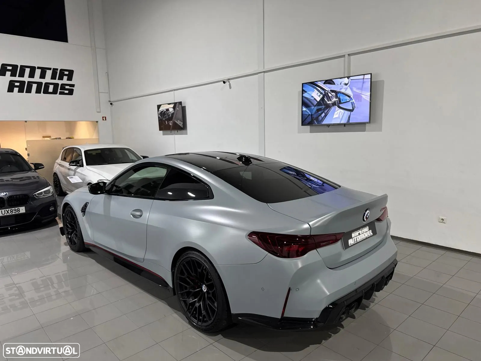 BMW M4 CSL - 22