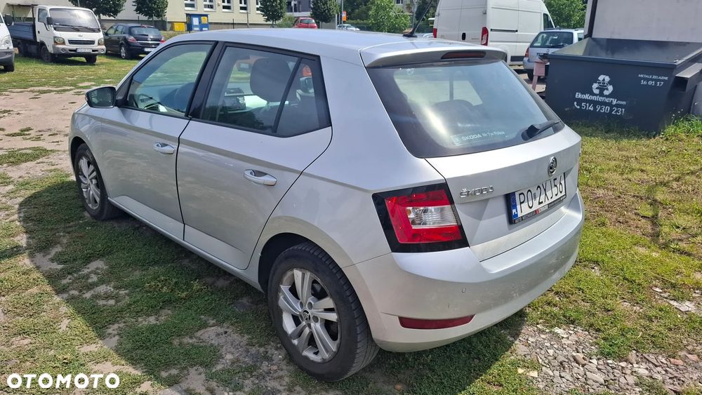 Skoda Fabia - 4
