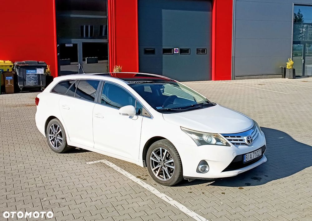 Toyota Avensis 2.0 D-4D Premium - 7