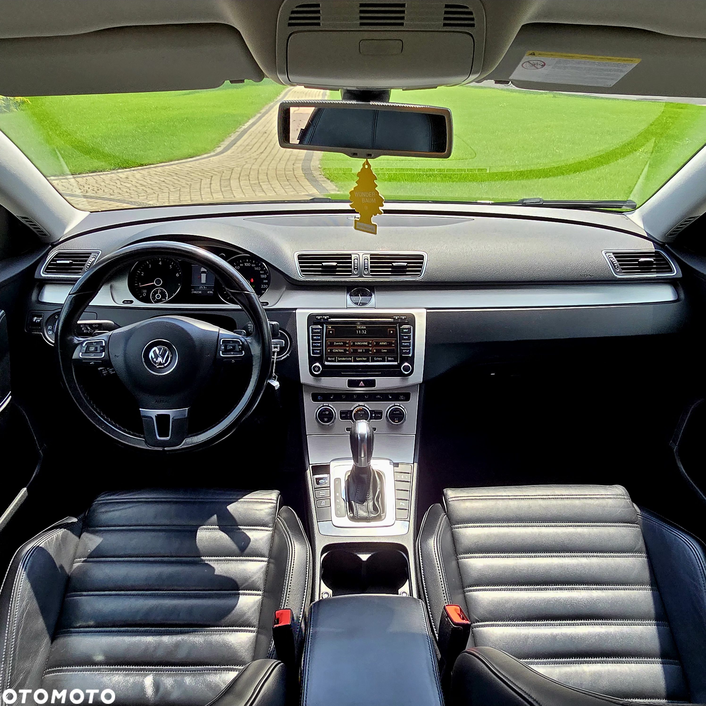 Volkswagen Passat Variant 2.0 TSI DSG Highline - 26