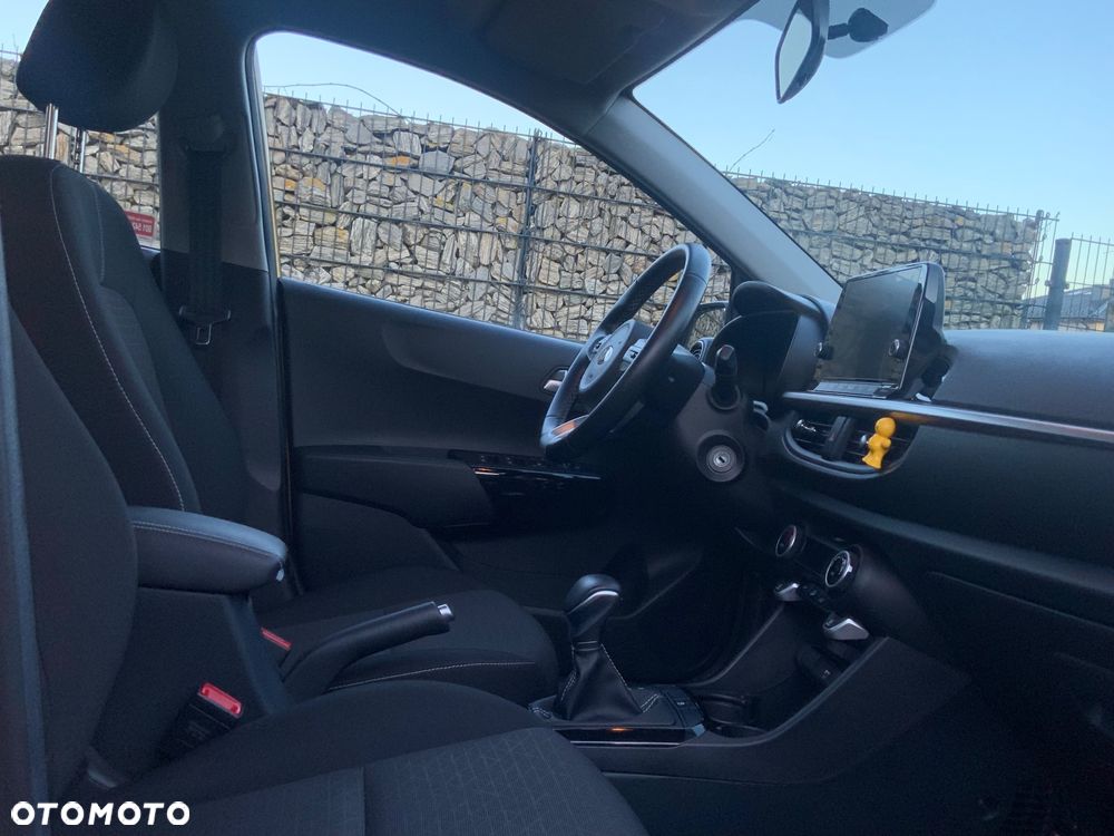 Kia Picanto 1.2 L AMT - 10