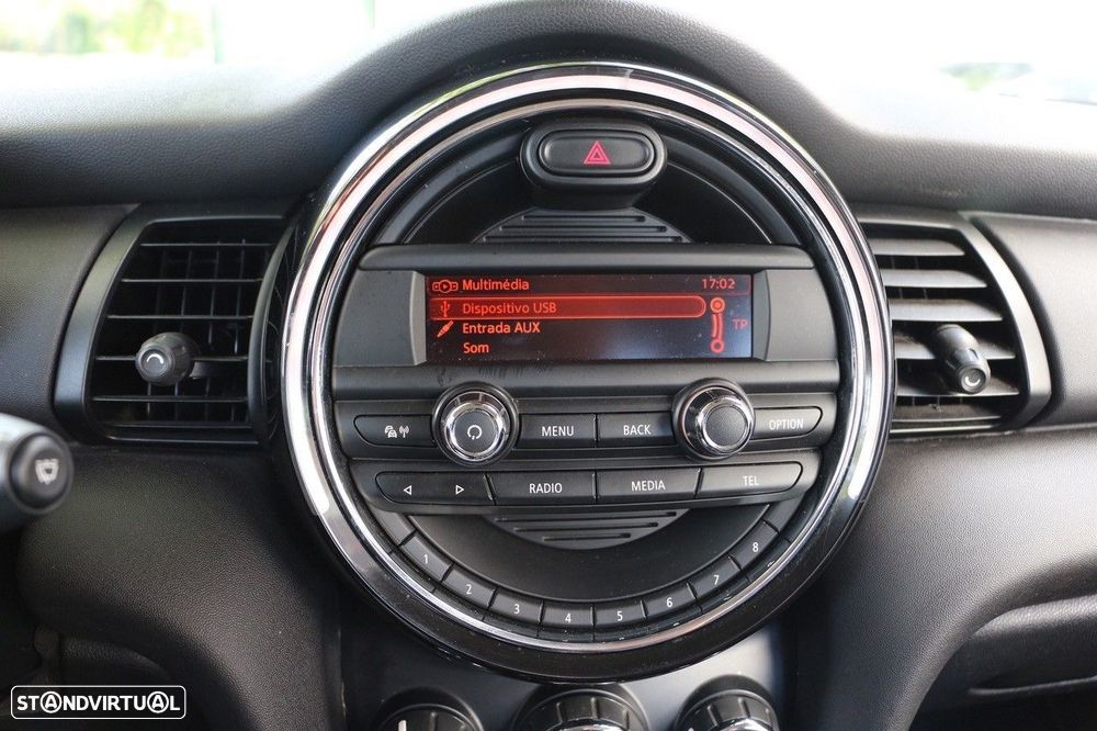 MINI 3 Portas One - 26