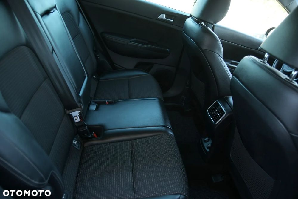 Kia Sportage 1.6 GDI Business Line 2WD - 23