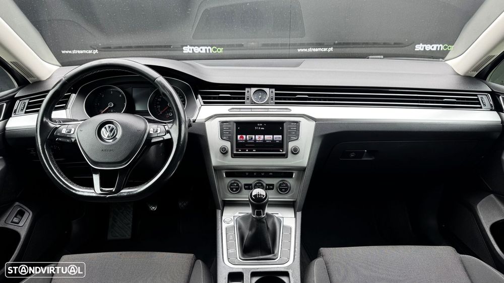 VW Passat 2.0 TDI Highline - 13