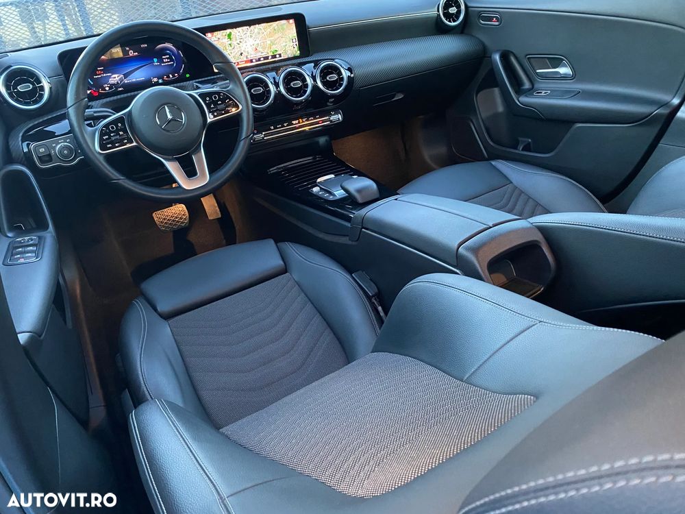 Mercedes-Benz A 200 7G-DCT - 2