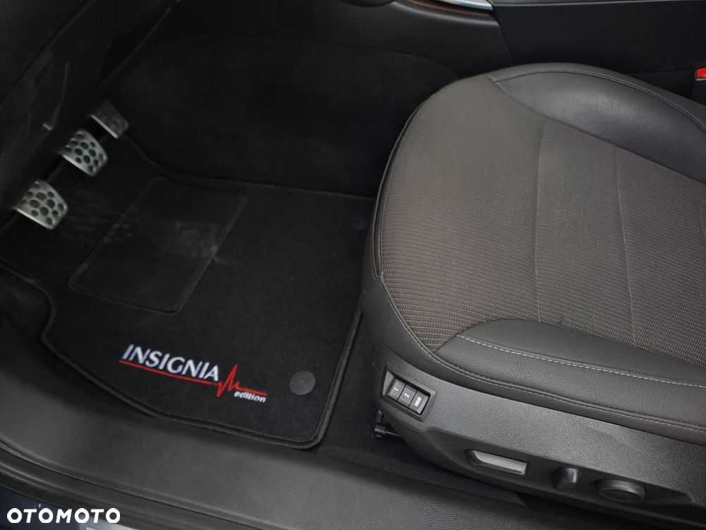Opel Insignia 2.0 CDTI Design Edition - 14