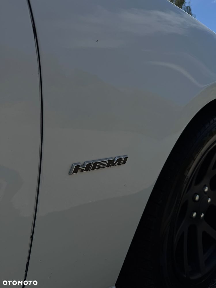 Dodge Charger - 13